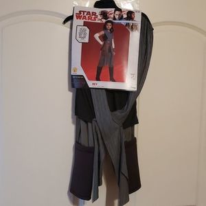 Star Wars The Last Jedi Rey Child Halloween Costume NEW